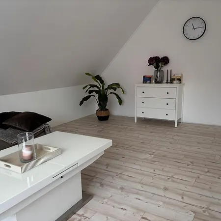 Haus Anna O Appartement Westoverledingen